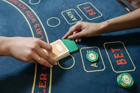 tresreyes Ruleta en Vivo Códice Dorado